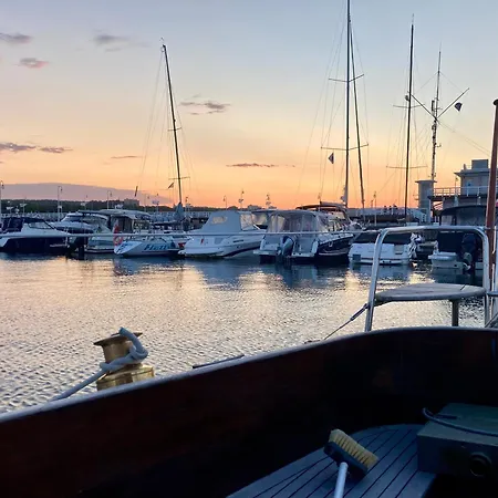 Botel Marina Experience - On A Classic Sailing Yacht *