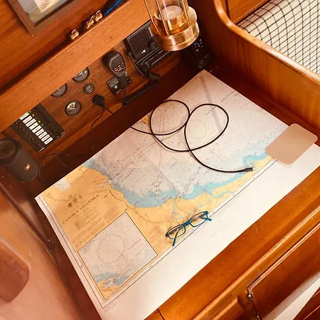 Marina Experience - On A Classic Sailing Yacht Botel Sopot